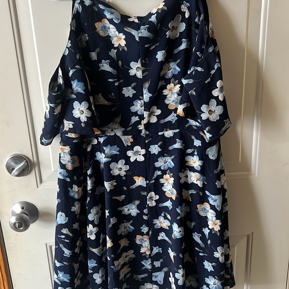 Miami Wrap Dress - Picture 5 of 5